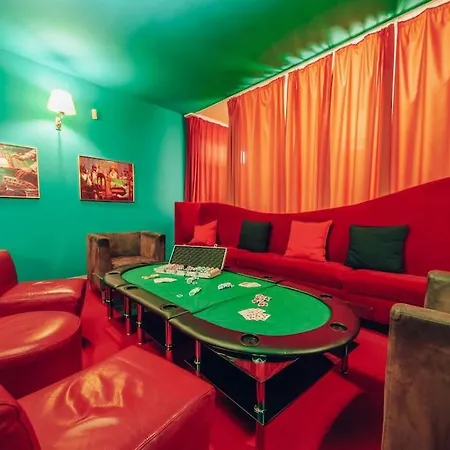 Private Hostel Casino Royal Prague Exterior photo
